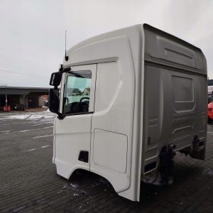 9ebdca1812c3e4d1da467d51c112dc31