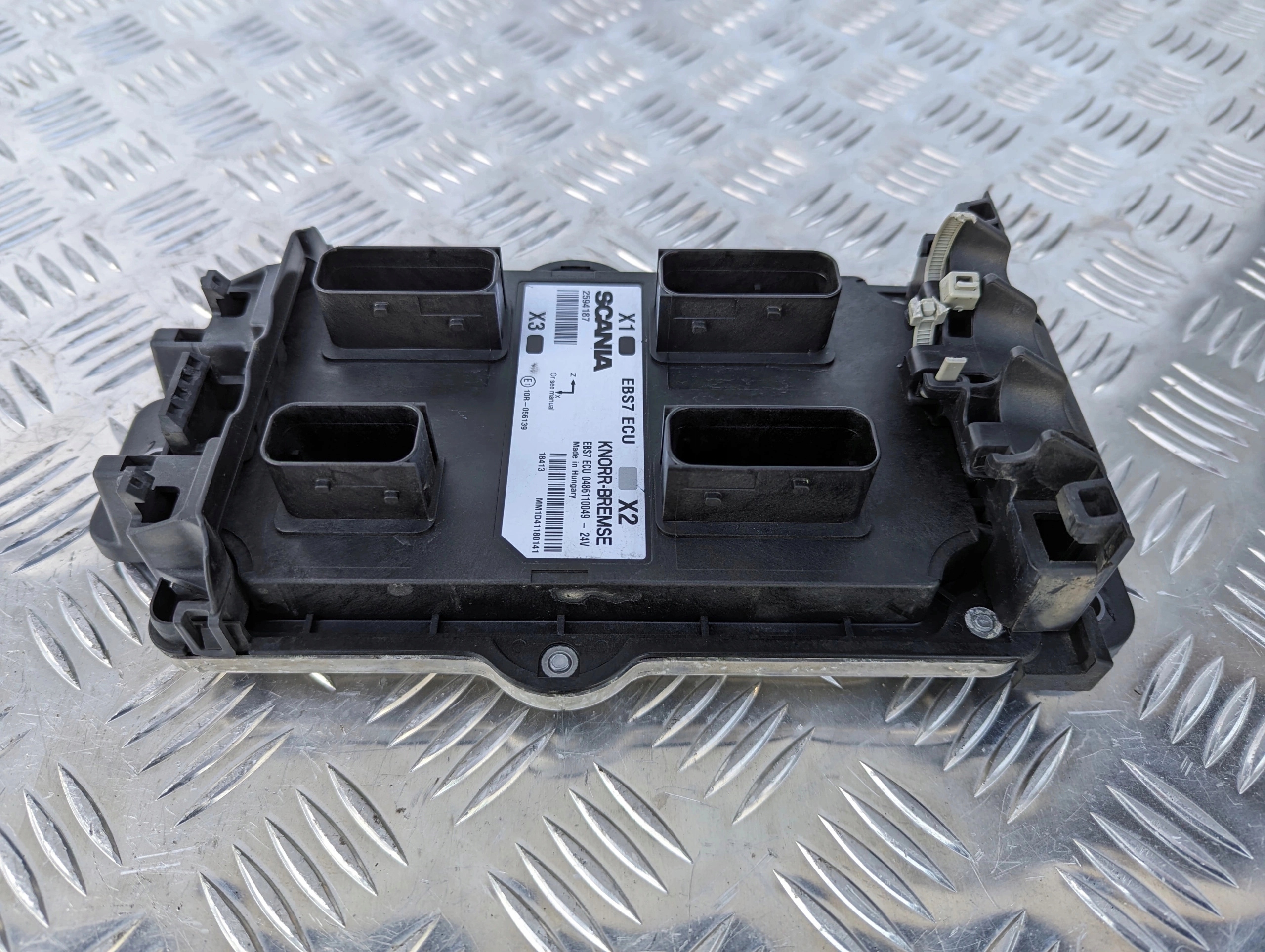 df045fe67a77627e76ccd50efb743f68