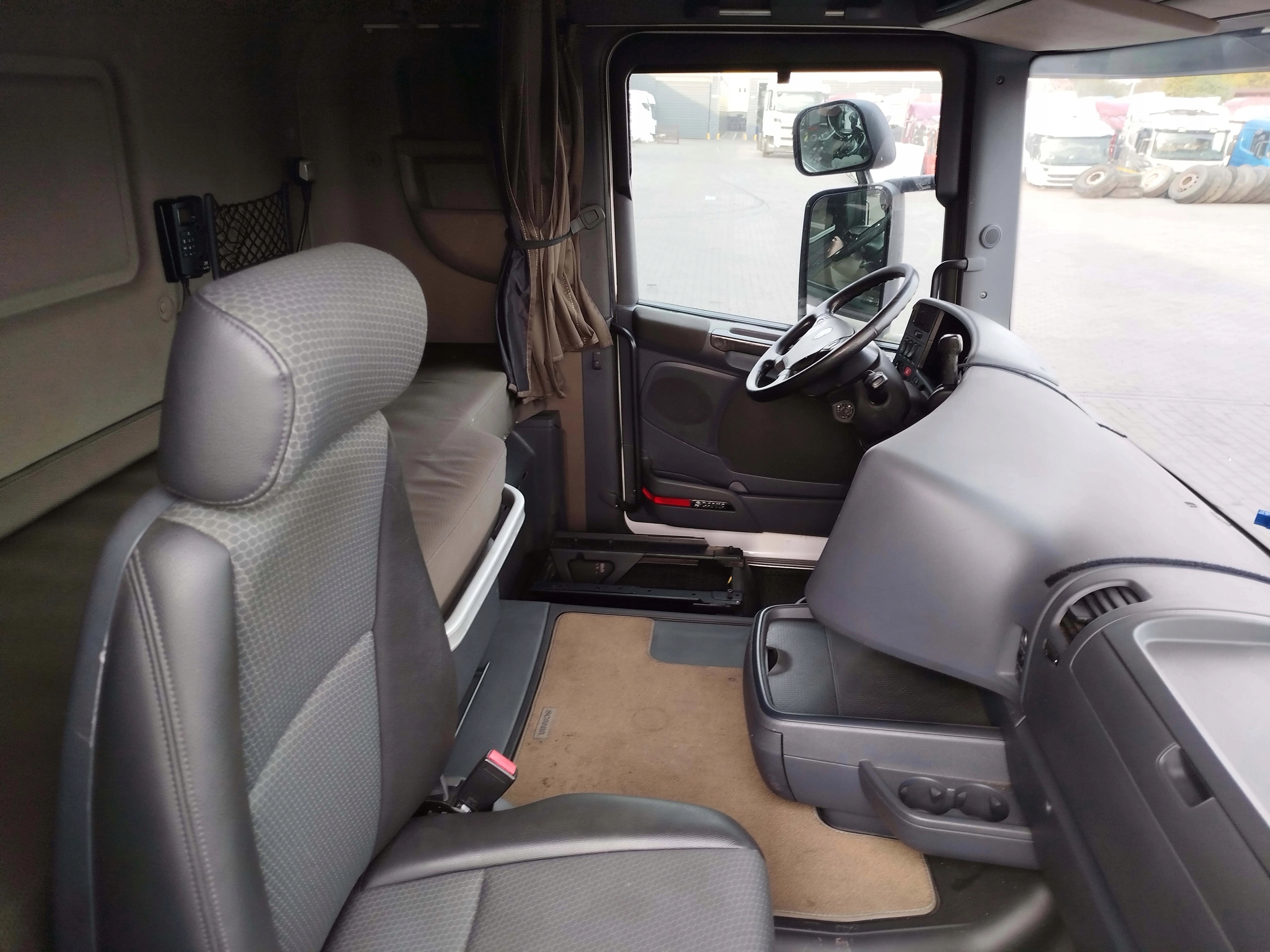 111411f3039acae71c0d8a5fb6c458ee