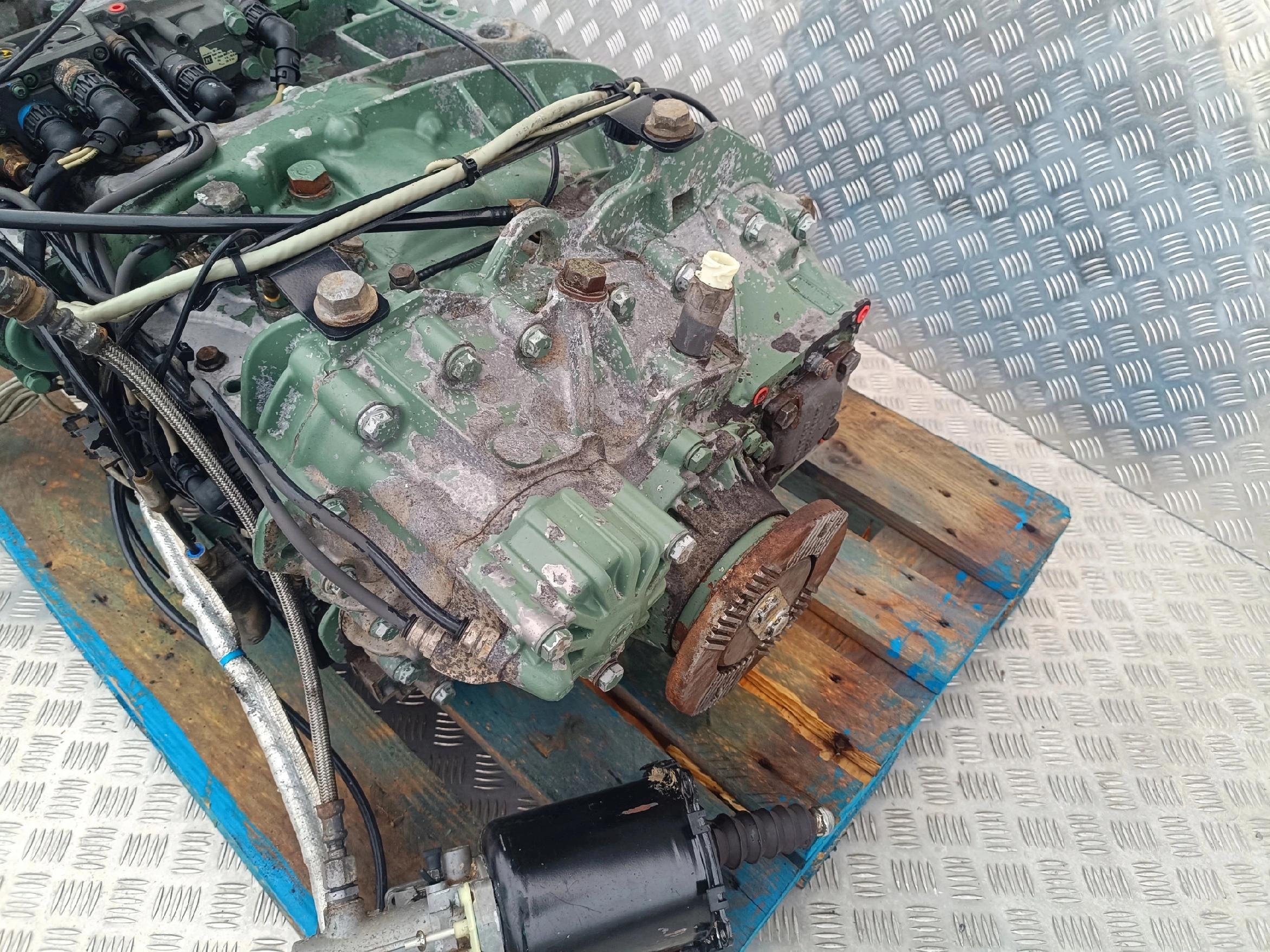 64981b939f60d226b5d150b4ec89425f