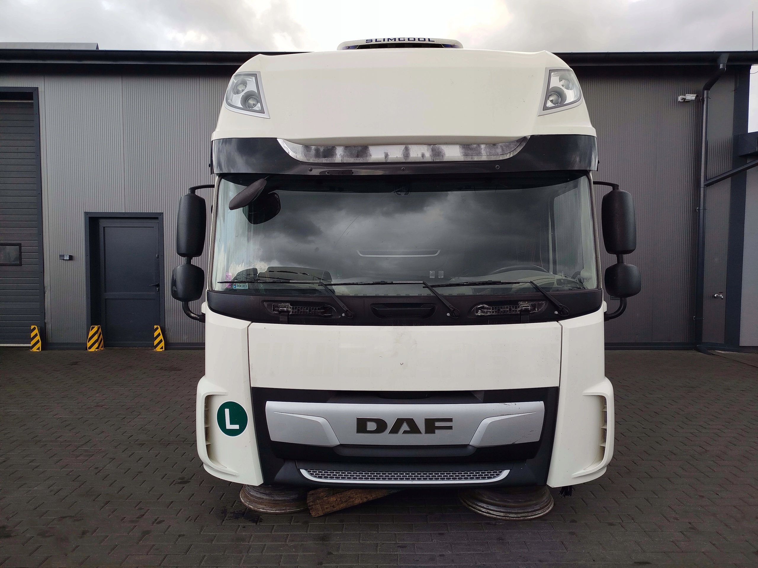 70e07f893a6e8042d8ee126ac819f9f2