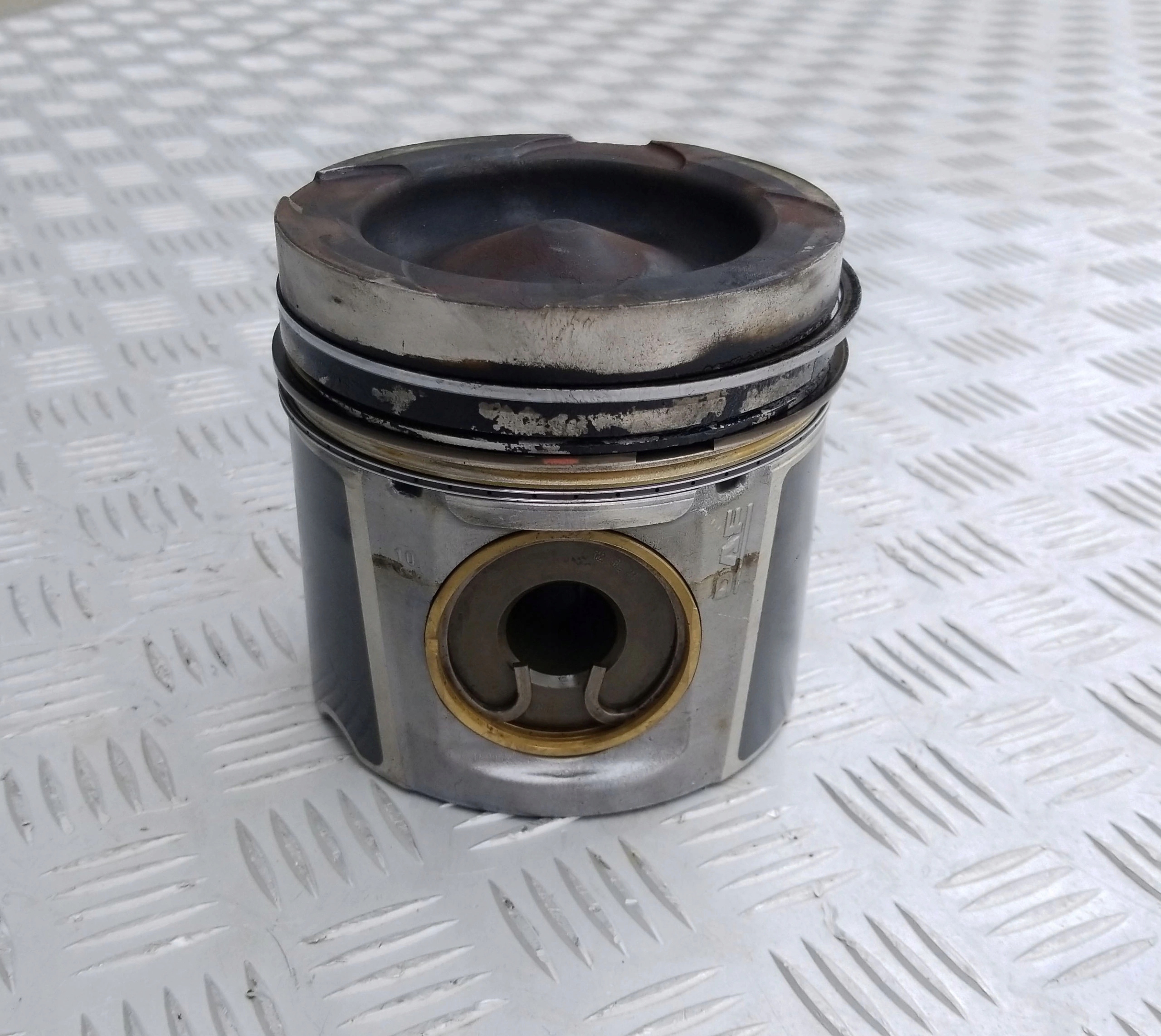 8c1a71551a7b335b088cd133d625eaa5