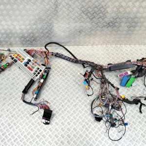 1e275df7d81e296956759a17f3189efa