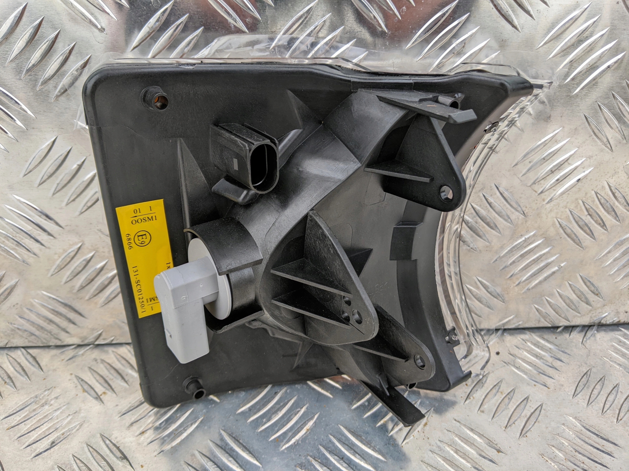 6703ab5fbbef4427c7c6d82f20dfbc92