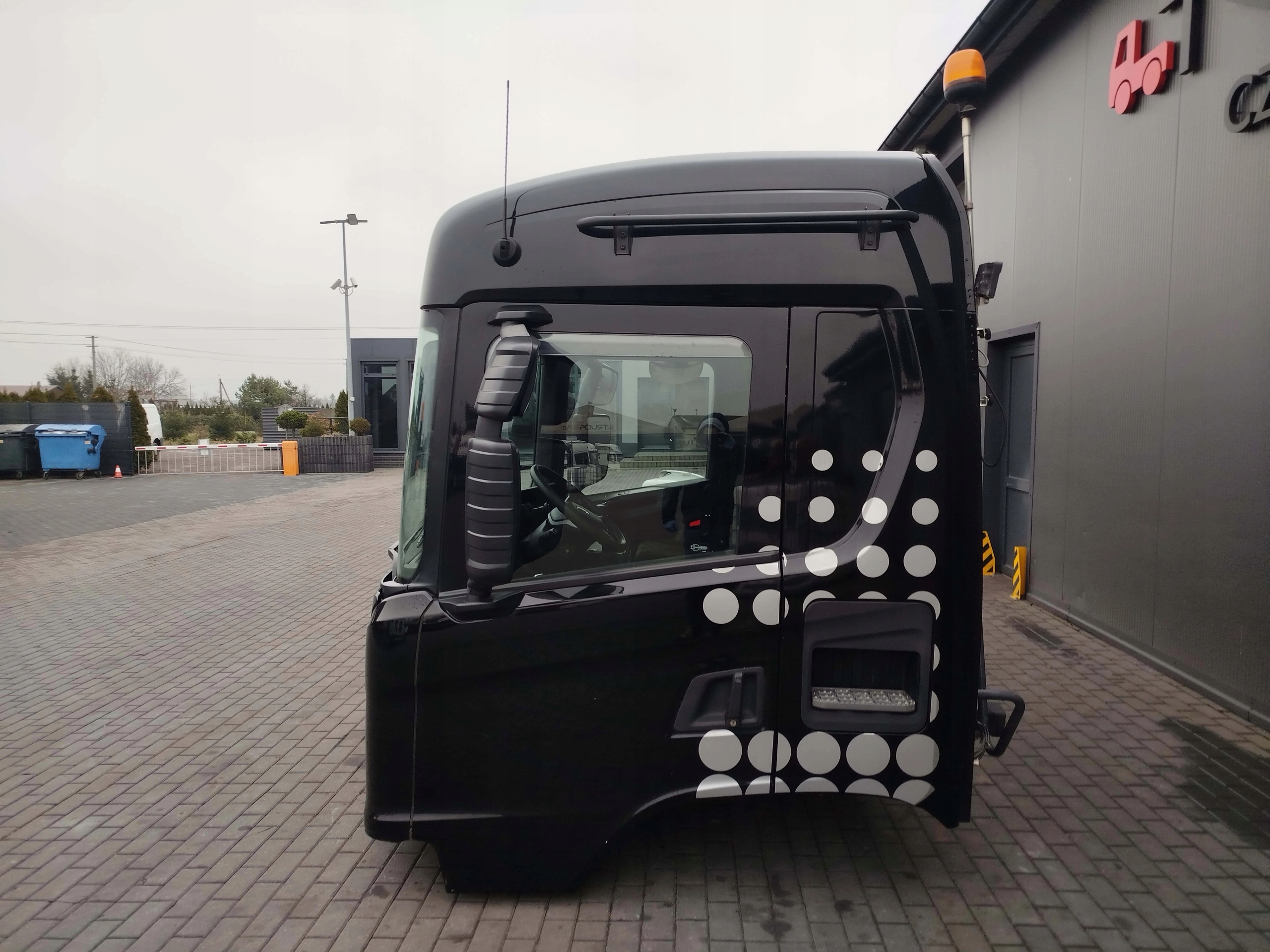 499f59b4a2eadef13a943a945984f8a1