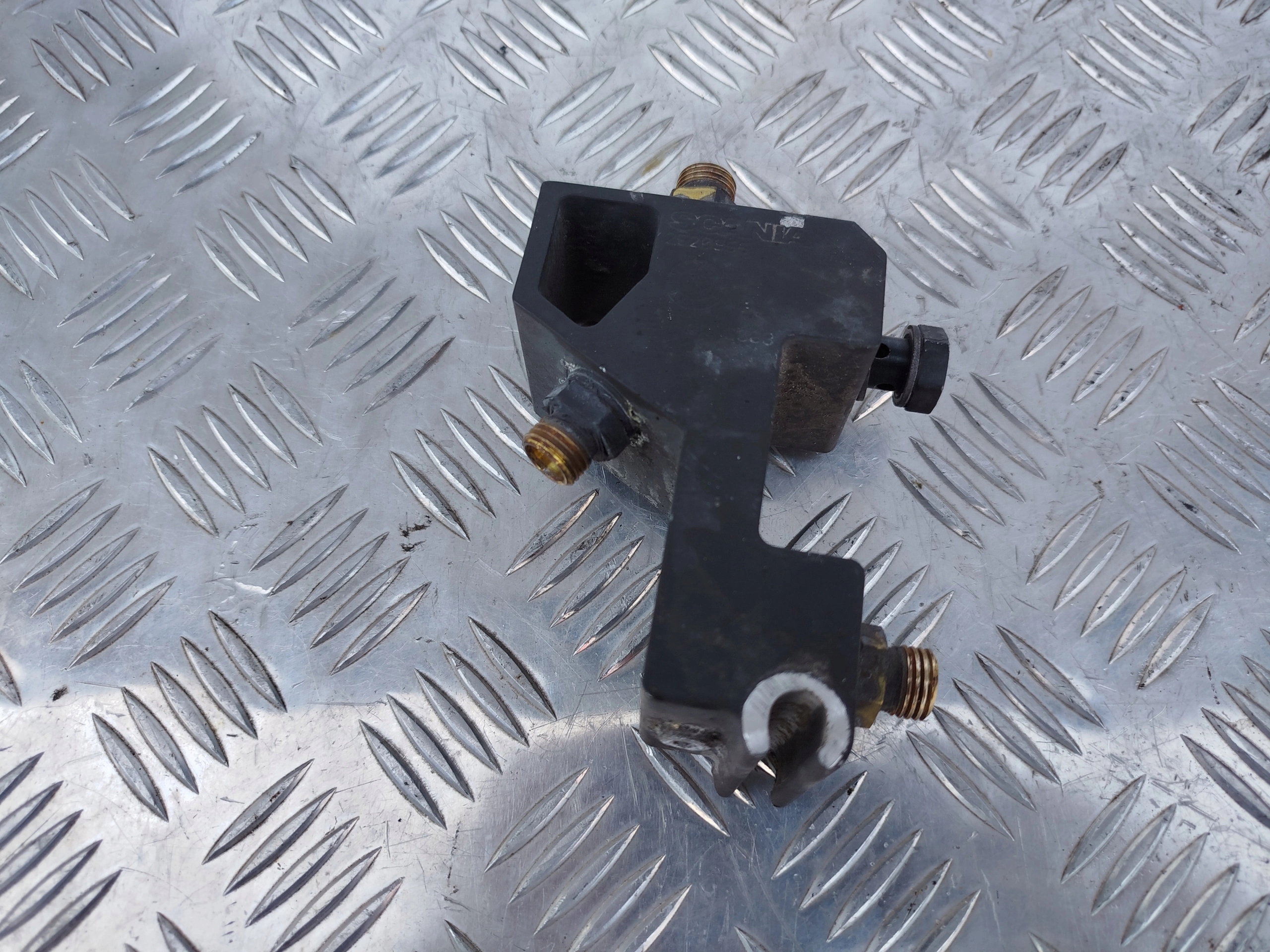 805655df18dd43a27e63e7b457f2274a