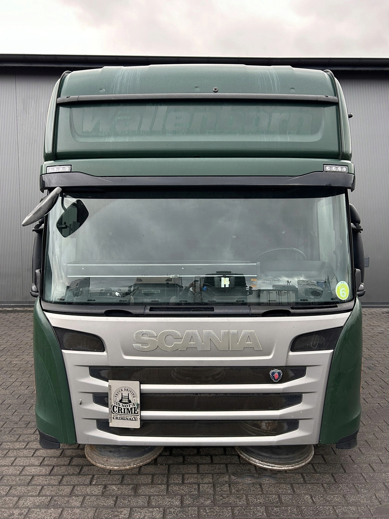 23e431dd85e6b7f442e45b7957797300