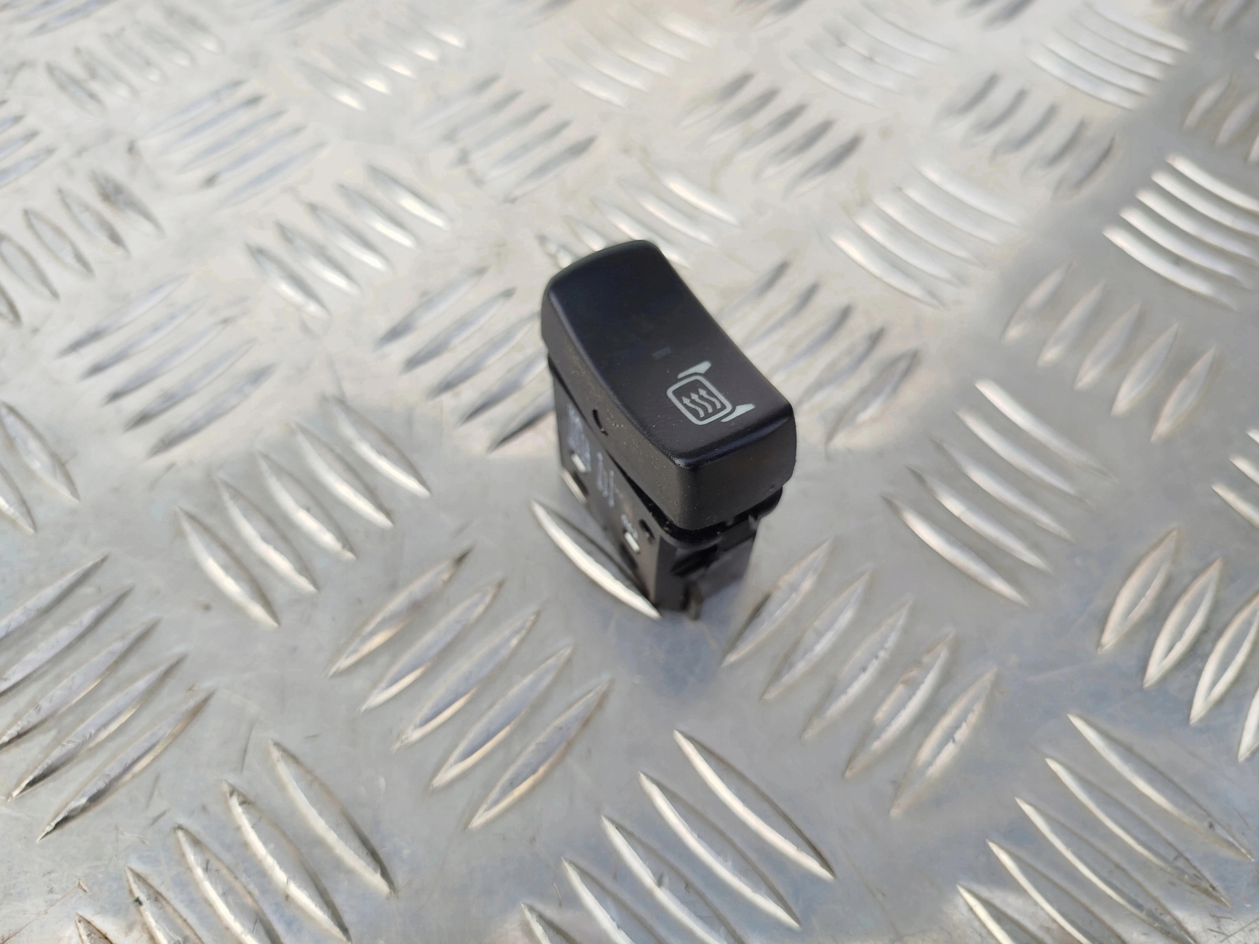 42938cdc76d765f65351a2da914292df