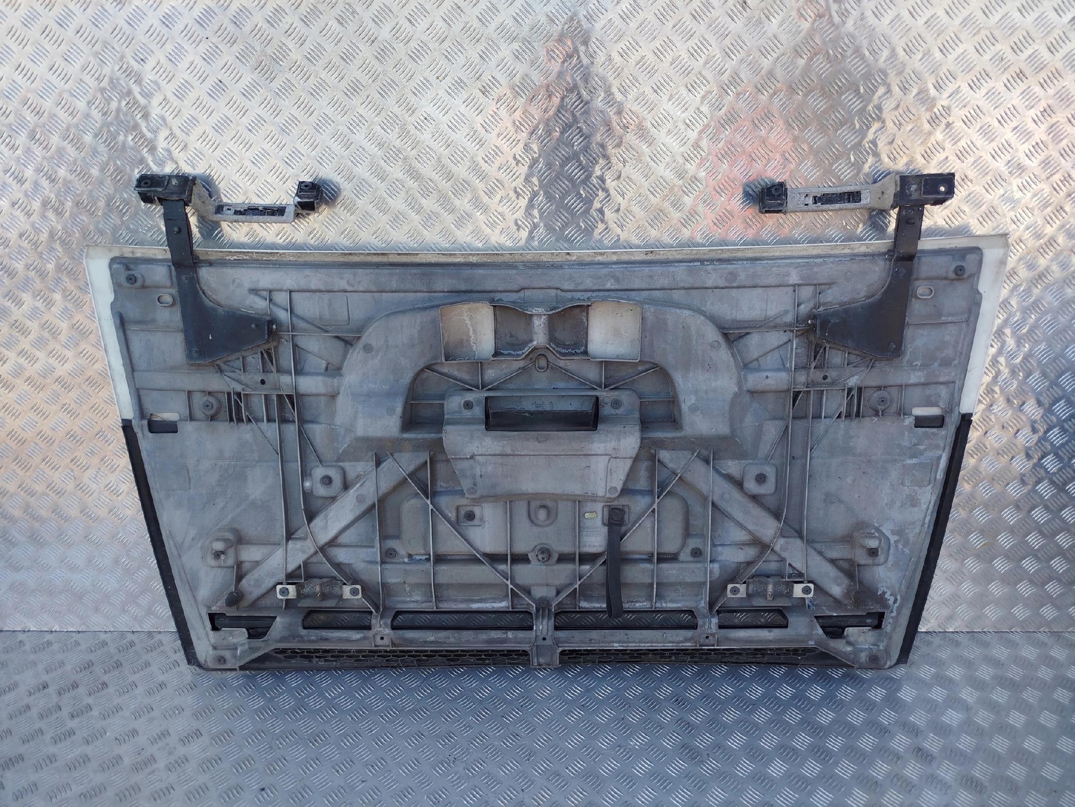 76fbcd0bf71a9bdd1af35235679d770f