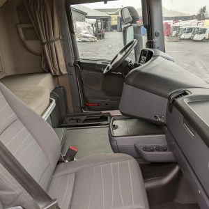 094220671e8b1af74b30bd15500fca84