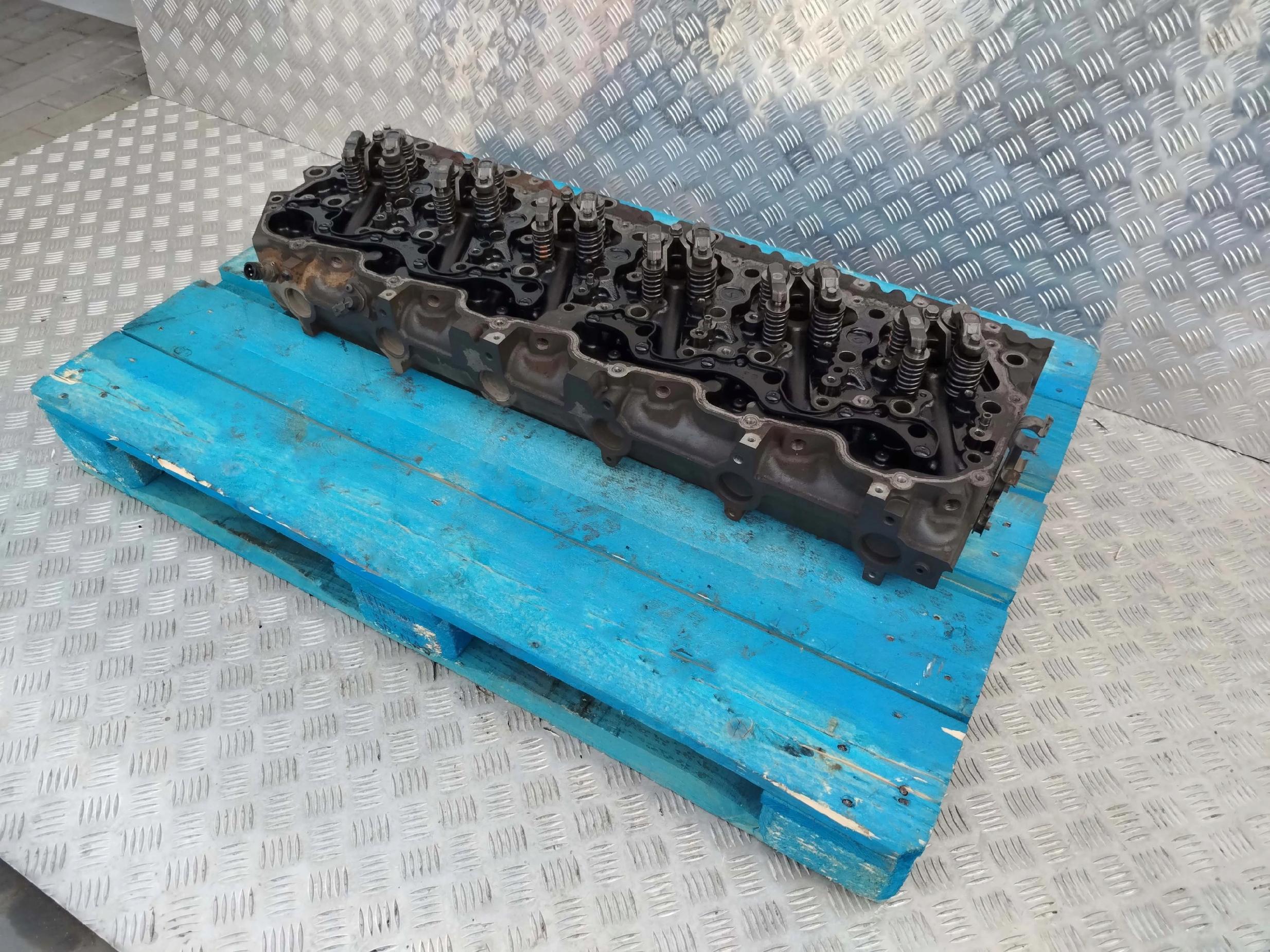 26b234fb1181d4a72dd3835d3a240bf2