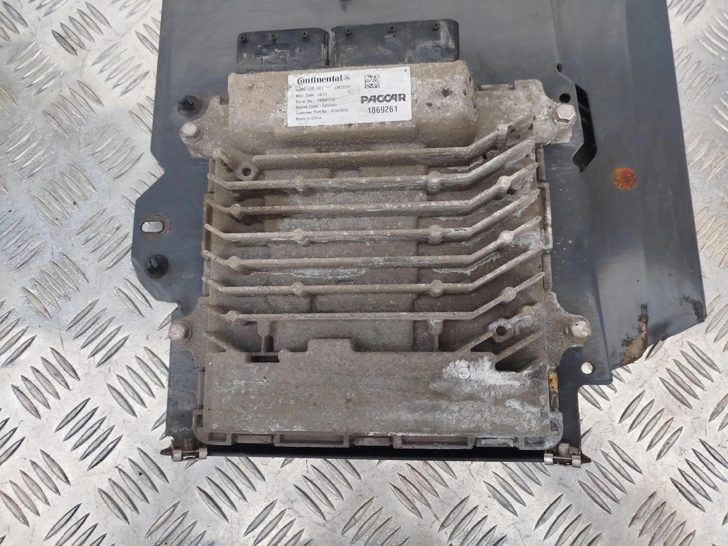 1ad5d94111a3d54f5cd4b4942fcbb248