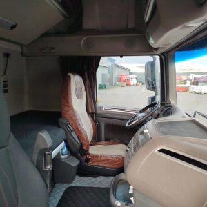 54d43e055592cffa32f46ab31f7b8982