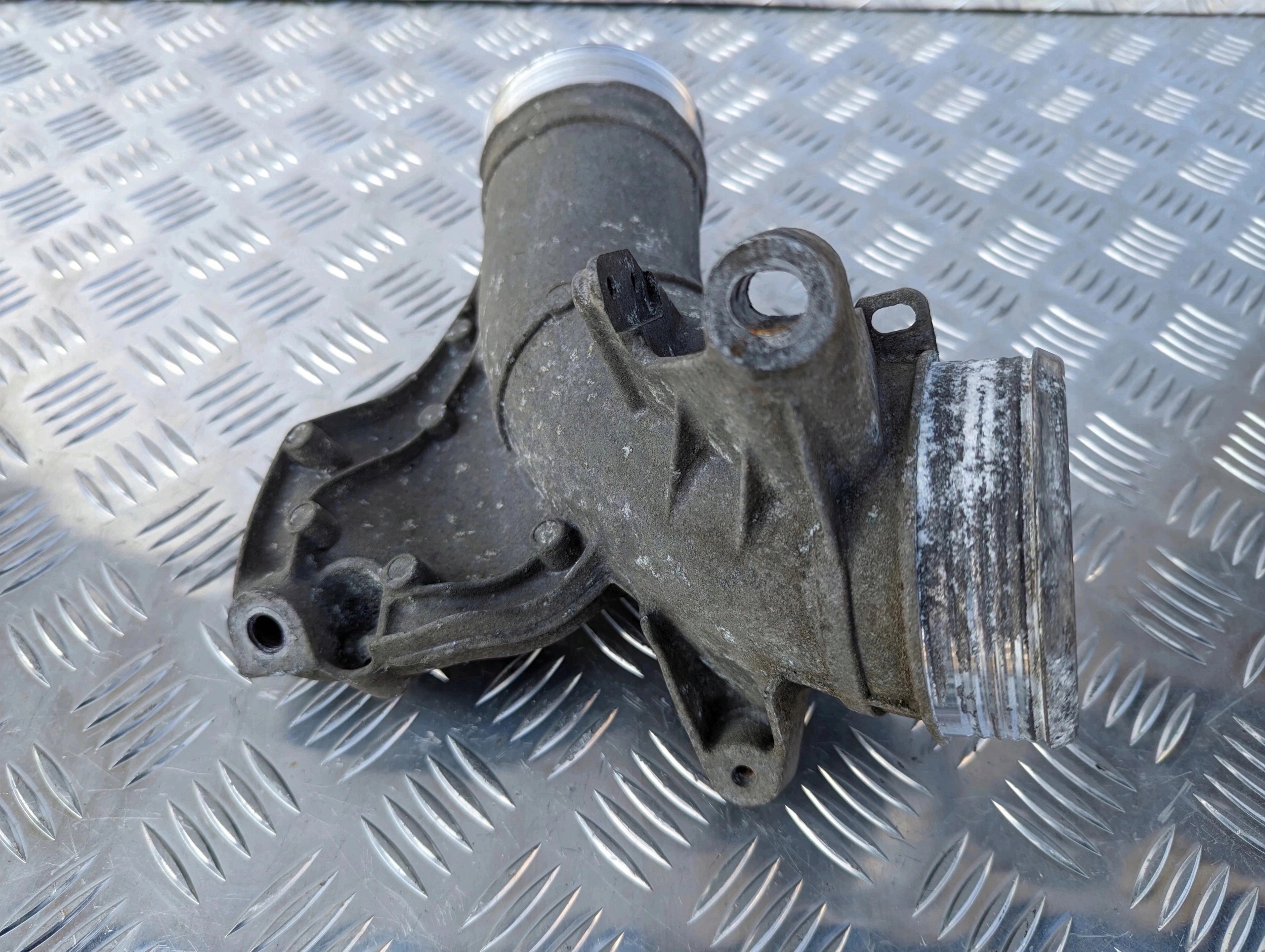 0a709edbc0a3ec65f62035adb9c9d10b