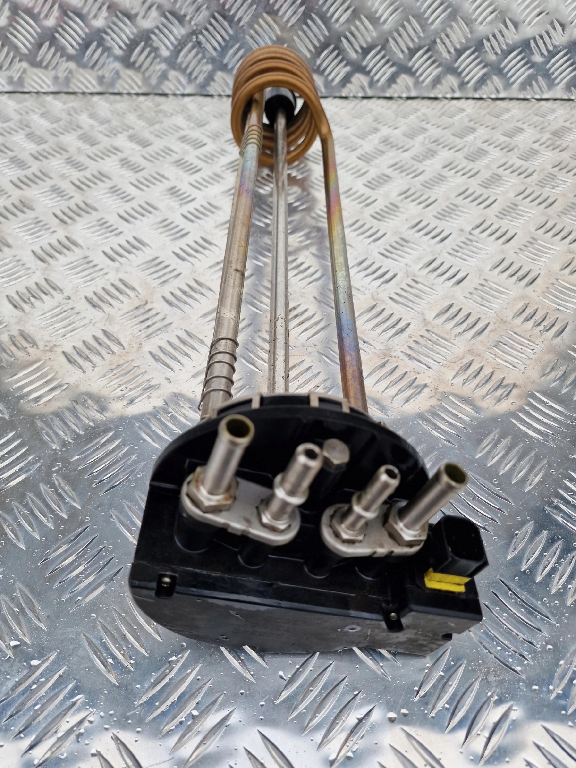 06b0596b4a6d17deb84945cc22eb899f