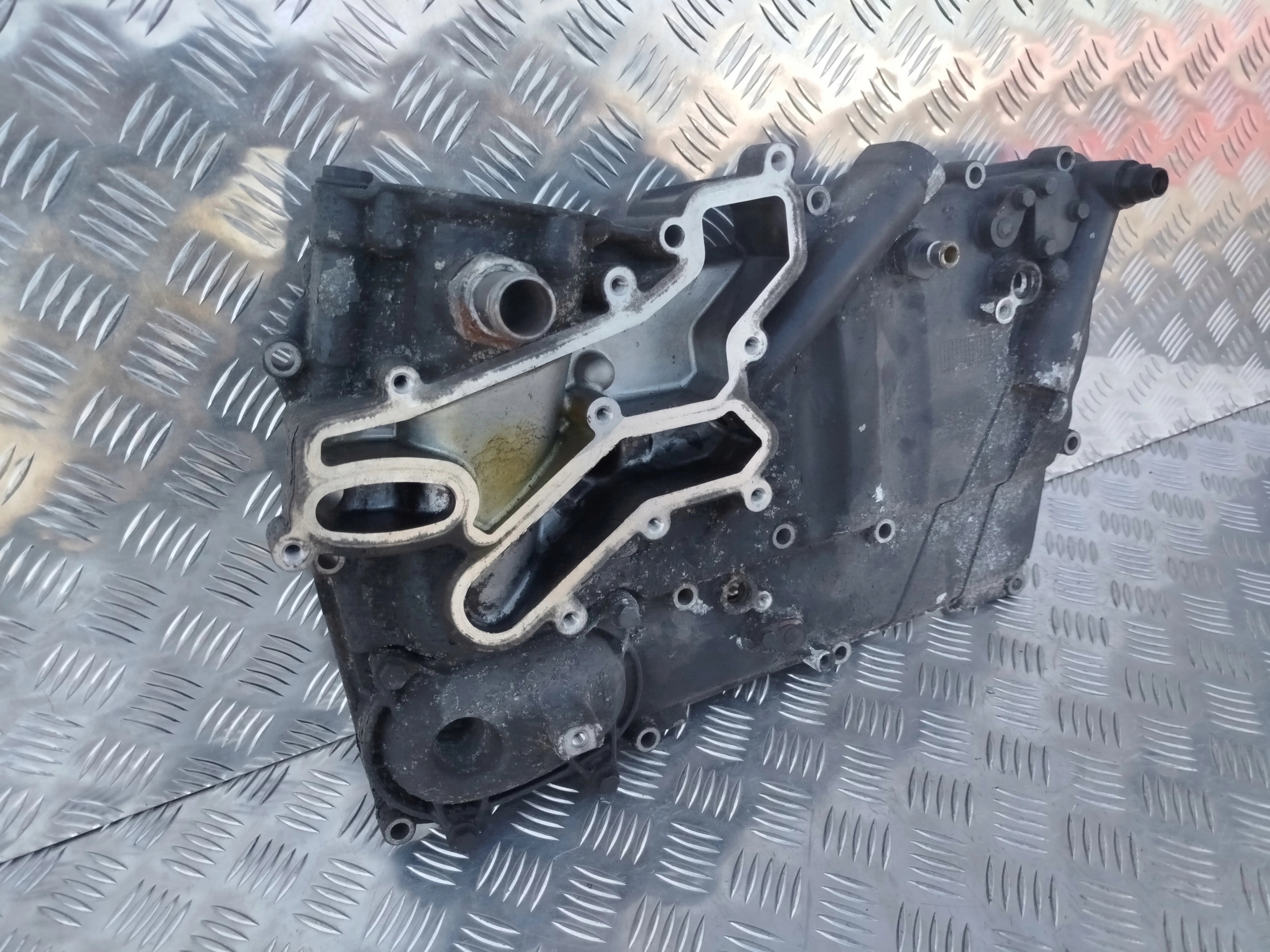 ddf3fee76f5b17075100d9ed4e60bab3