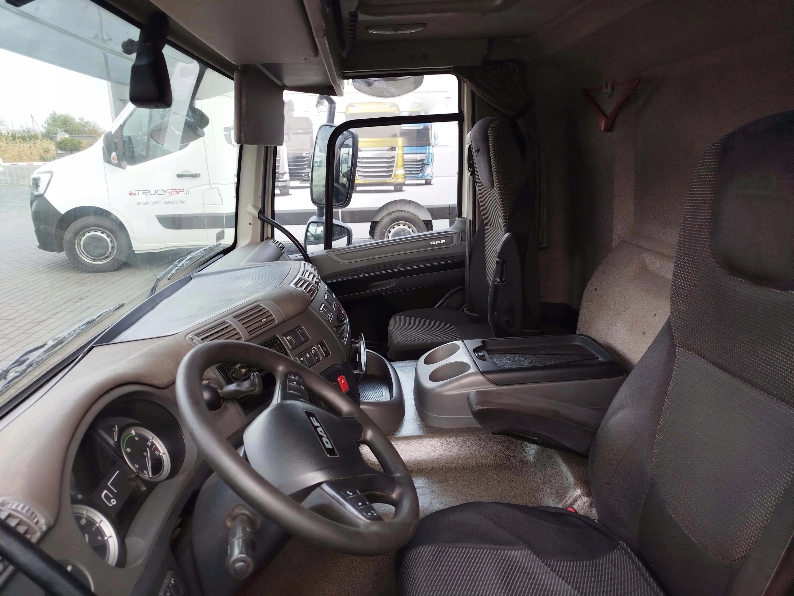 5d1c0547e989abaaa8d80a90826d8820