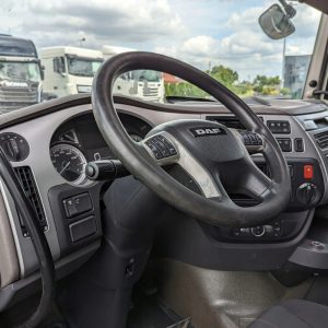 56ed78b3a1ff1c858e33d39f4e3ff920