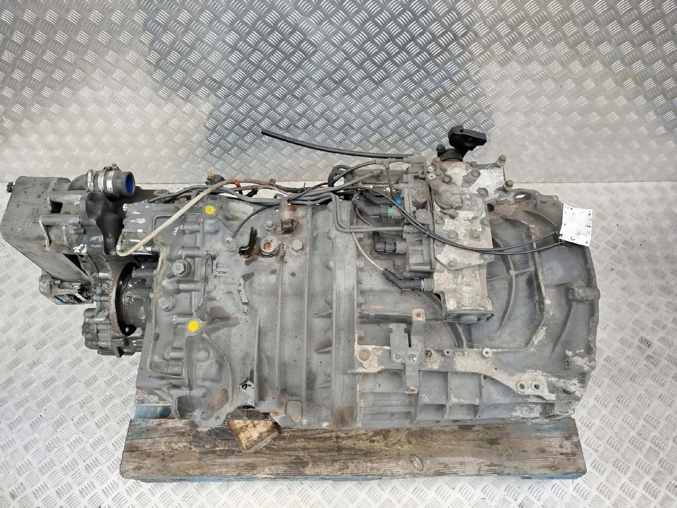 5de2cff9464b635c9f64b952e38a09cb