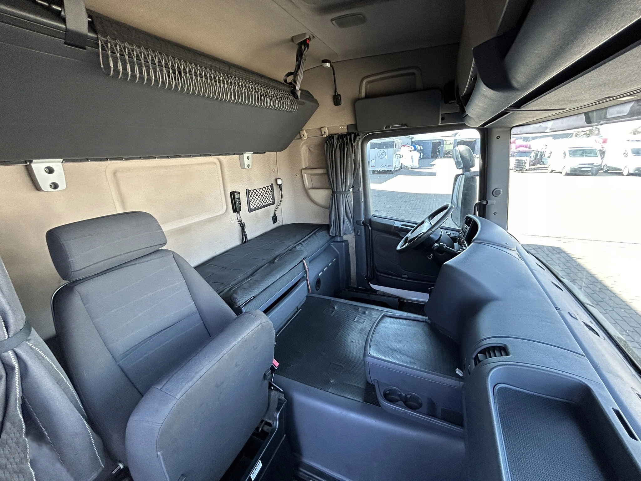 0dee220c106feac2e1f9227b0045de38