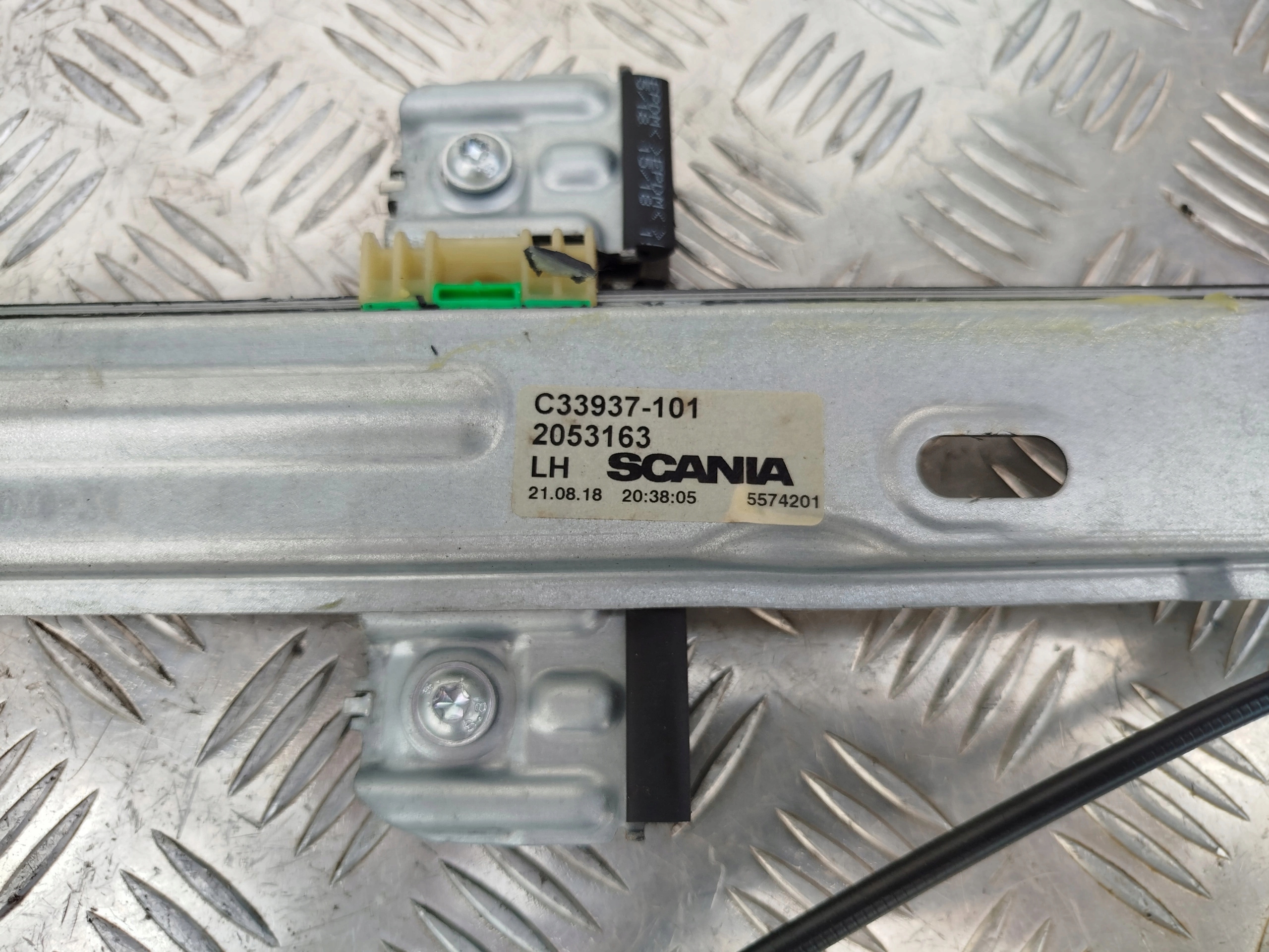 7e25c837ecfc95c08db166aff143c955