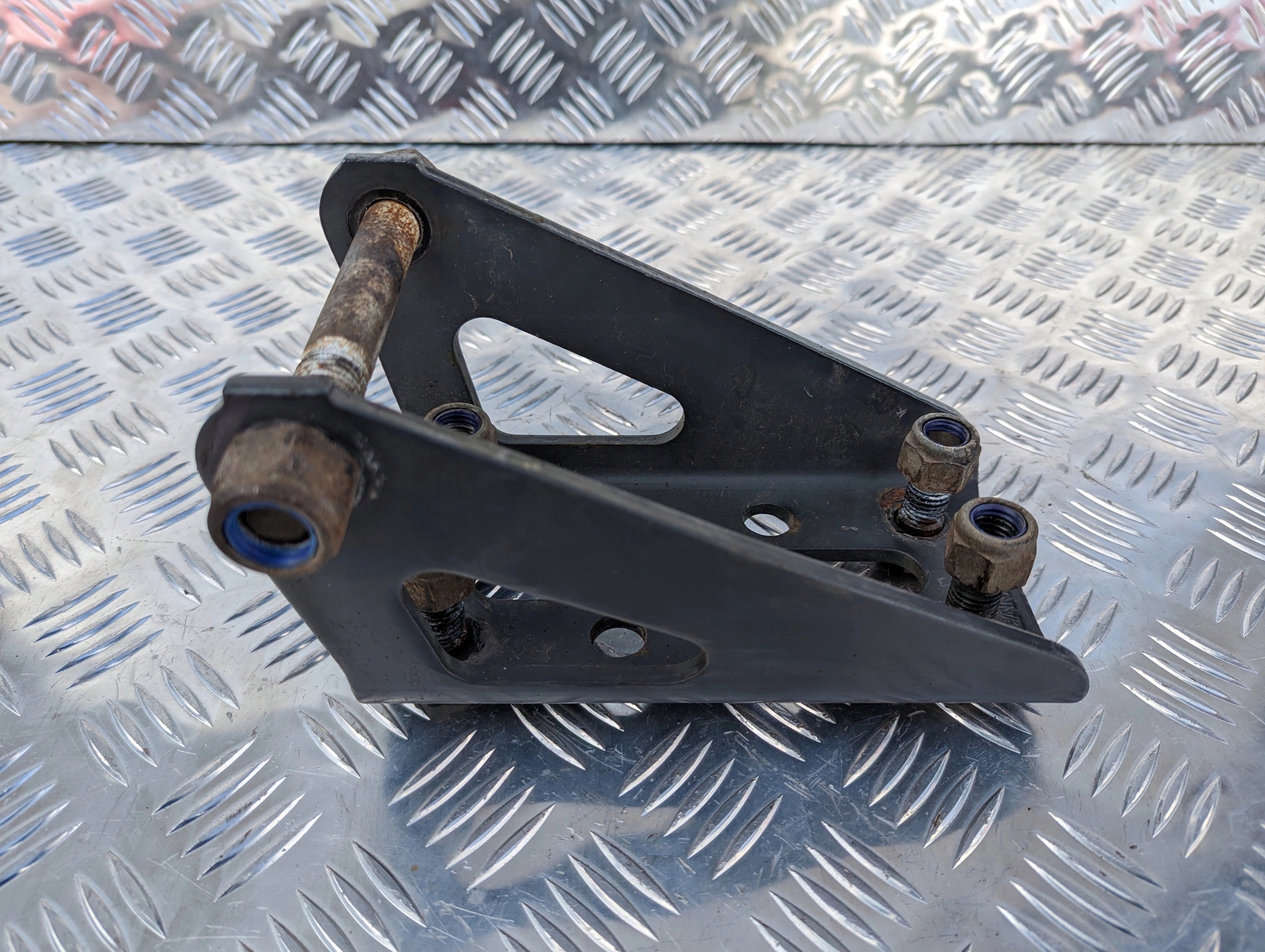 c2ff1efc967f6b903b50d19e26c0ef12