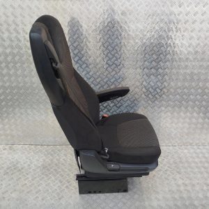 1dba5e5c1eea7c821f3d02ec06c6f1f7