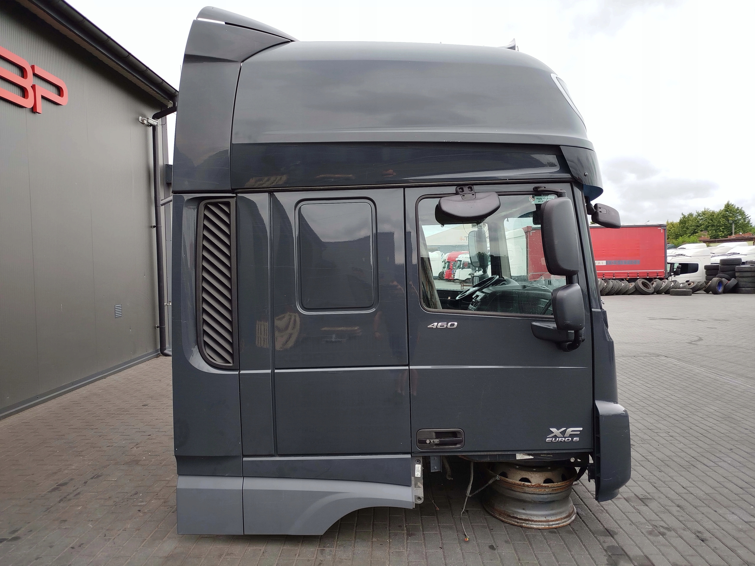 472567e8a3adb97752a9eae522384727