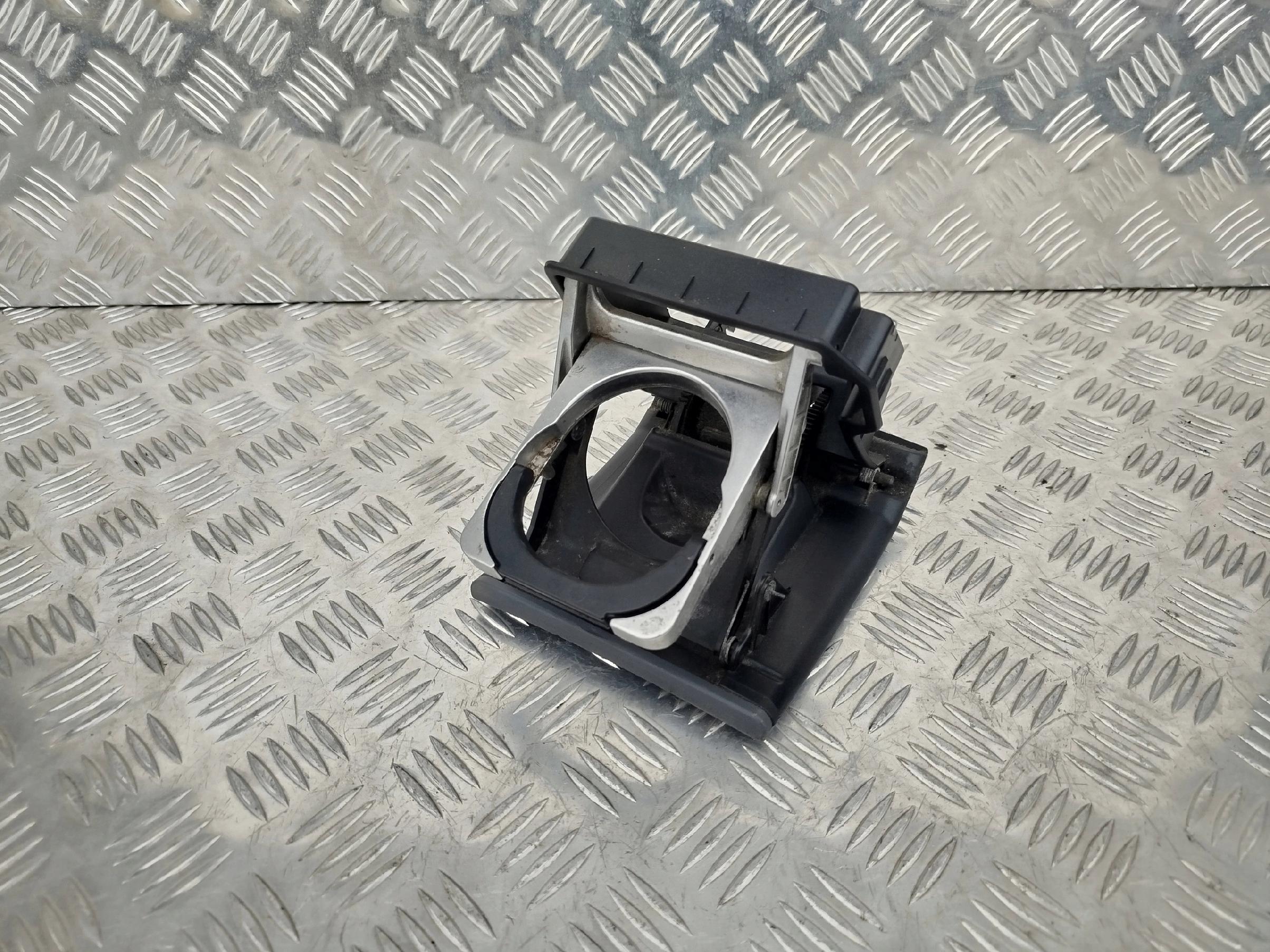 71836d7fe60393a53f5fc31a96eed153