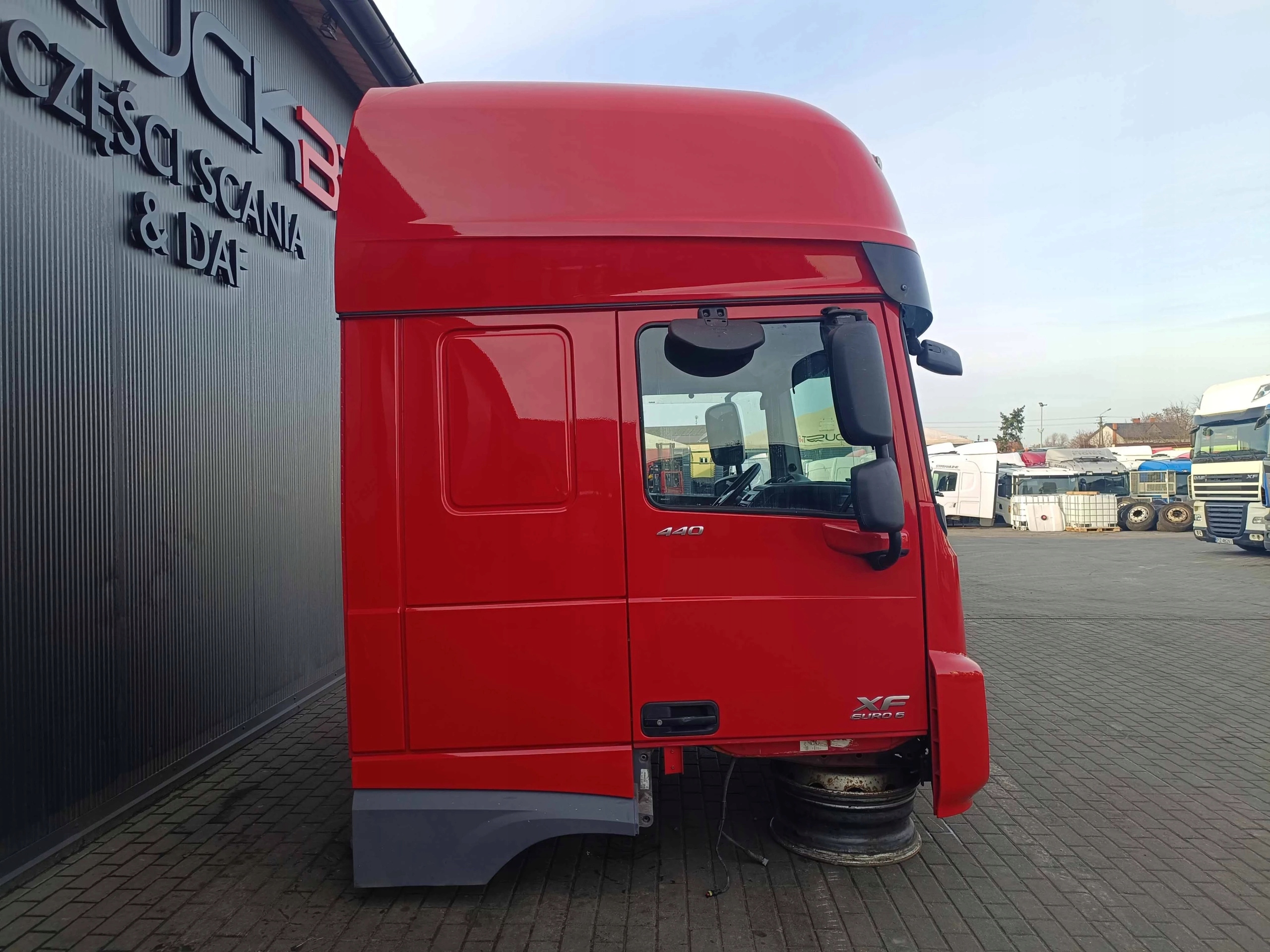 e9b799f03e9ae3de8cc92b686a419a2b