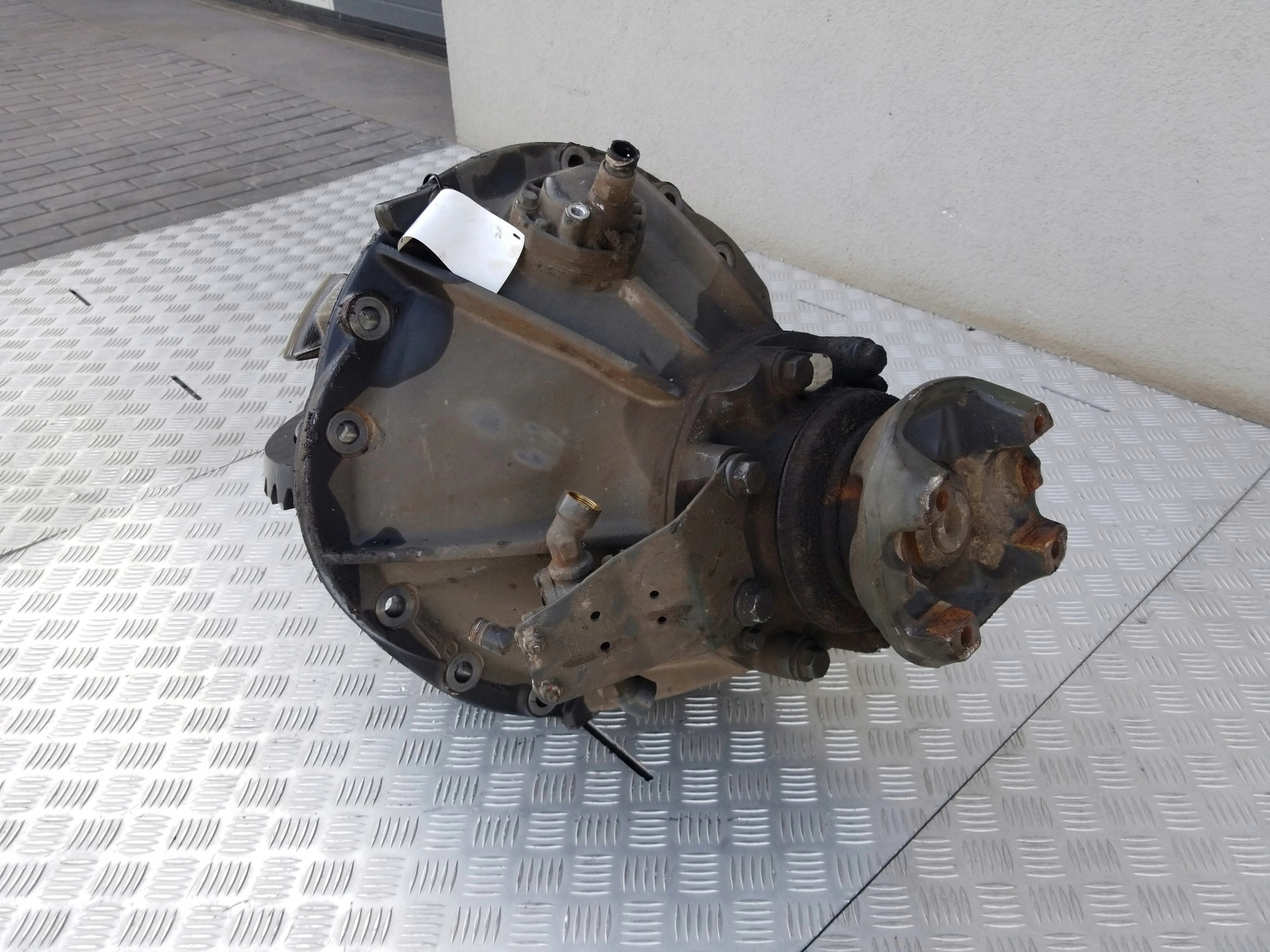 2f40fe62666b3fb2cda1e7e561a8973b