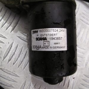 e78ce5efcc1d8d69fbff75a5946d8b68