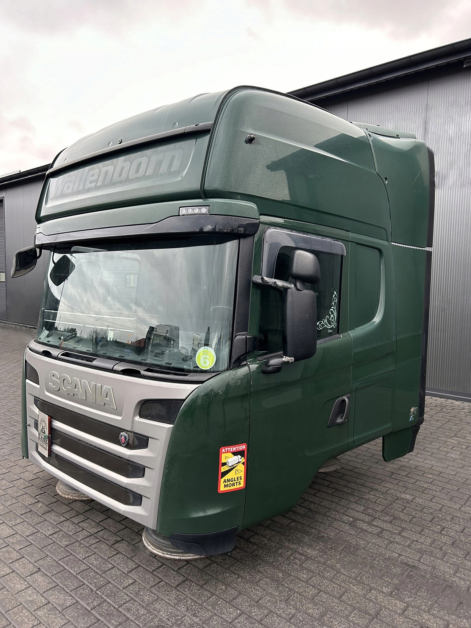 f690c8d479036a6dd8ca72b34651605a