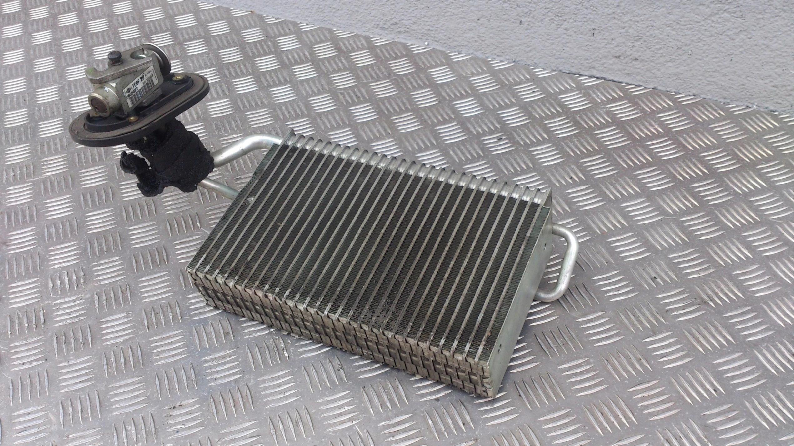 8411831bdd1f13e1d0adc3a5f02af0df