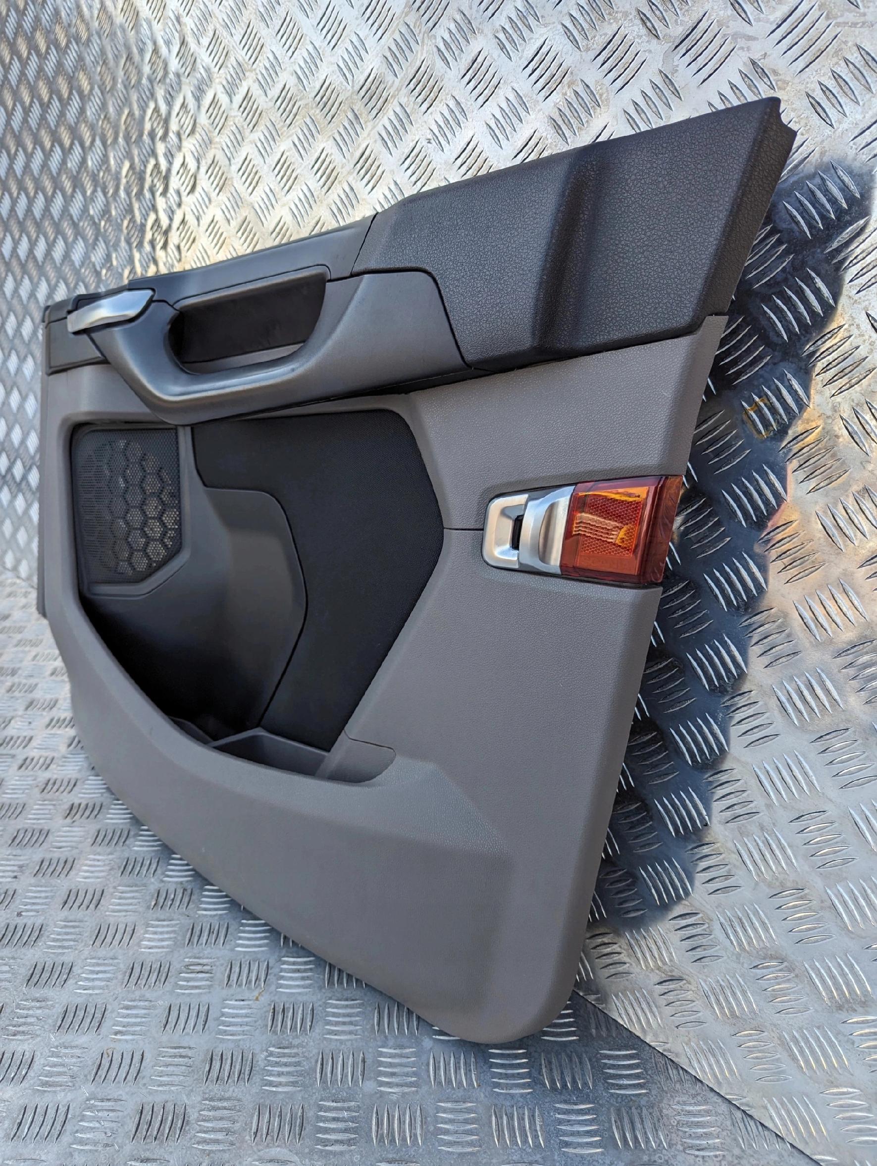 2cb415a66c9b3925af8e17bcad5c270a