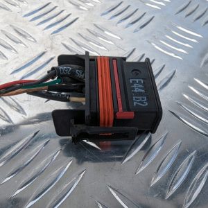 27965f616d31db47a75466c4883a85c1