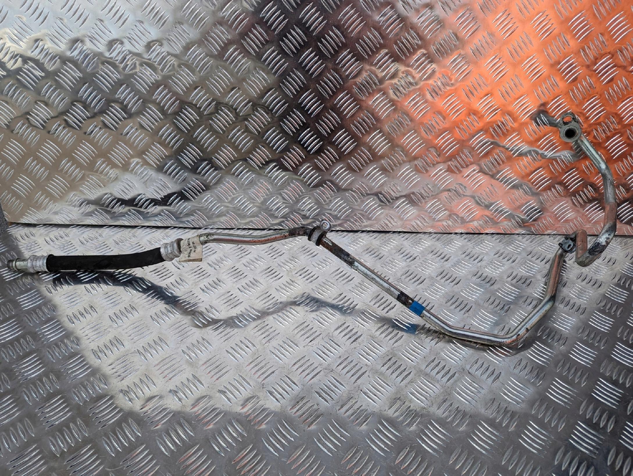 efbbc5e102e9144e4b2f5b536aaee8d8