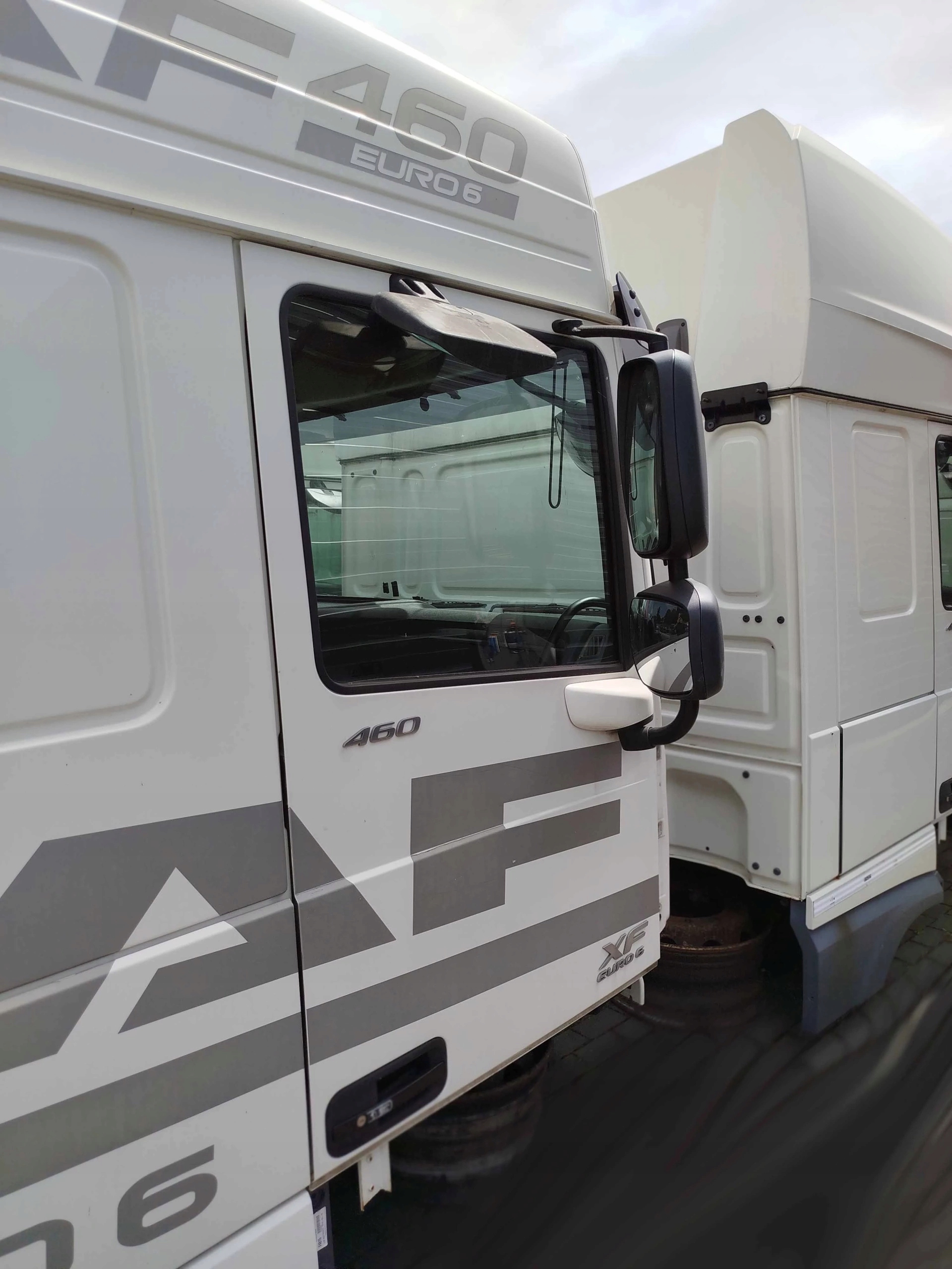 251842f6f00c853444b27f7c854f779e