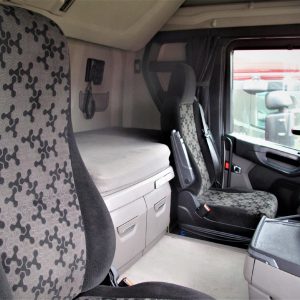 66a05a137f80c84da7e1706dc9987dd6