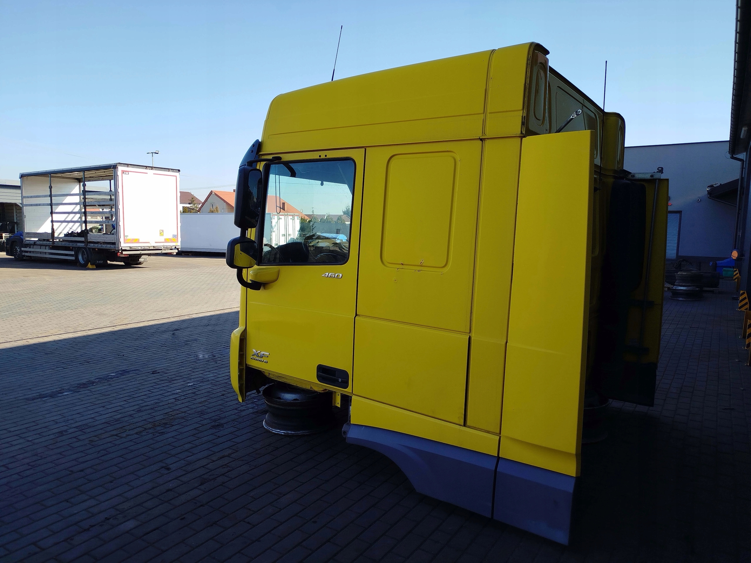 9f03bd9d2e74b3015cad8299ddbae3f1