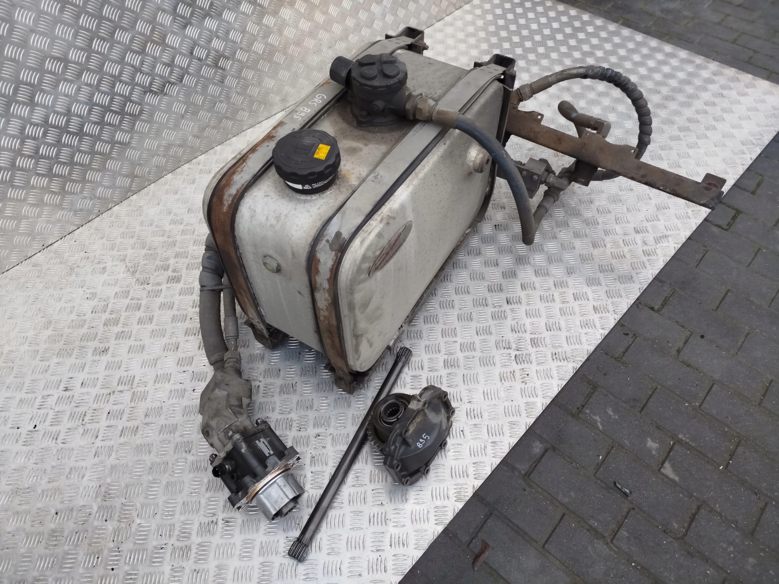 99986324c98e608a4329806aa59ecb56