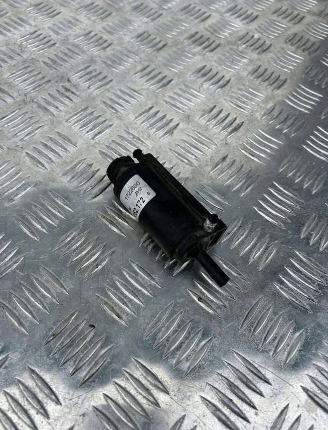 14bd4c75ea5e71c63a2c93f787f81d30