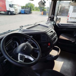 c9d7bb47ff64125f3fda836421438e06