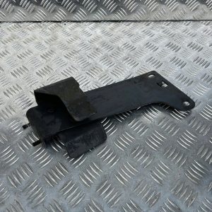 d7ee9e86f2e7a477bee75e98bd4bca95