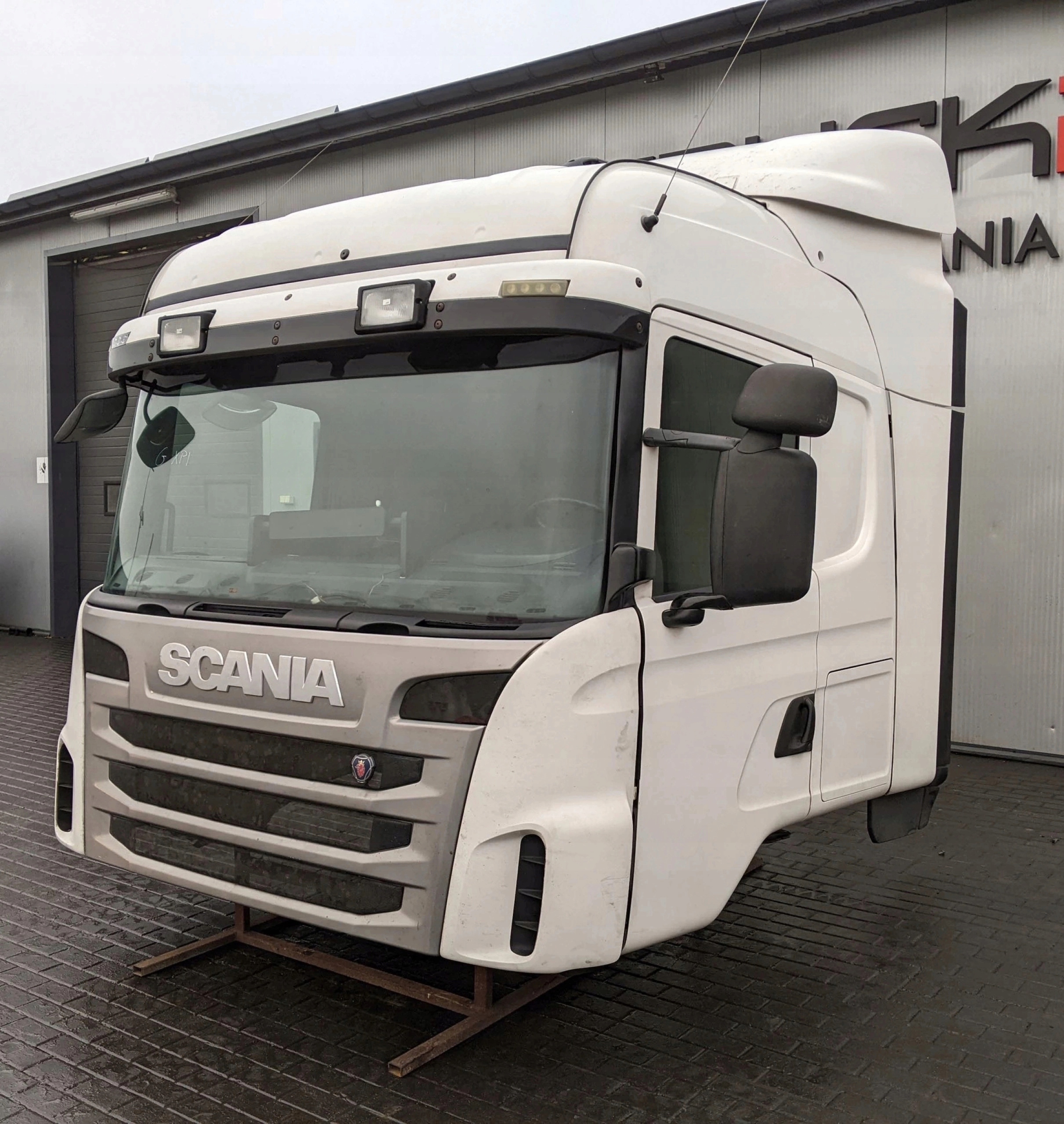 9926c7e0d36e4039b0a6b7c7df109ca5