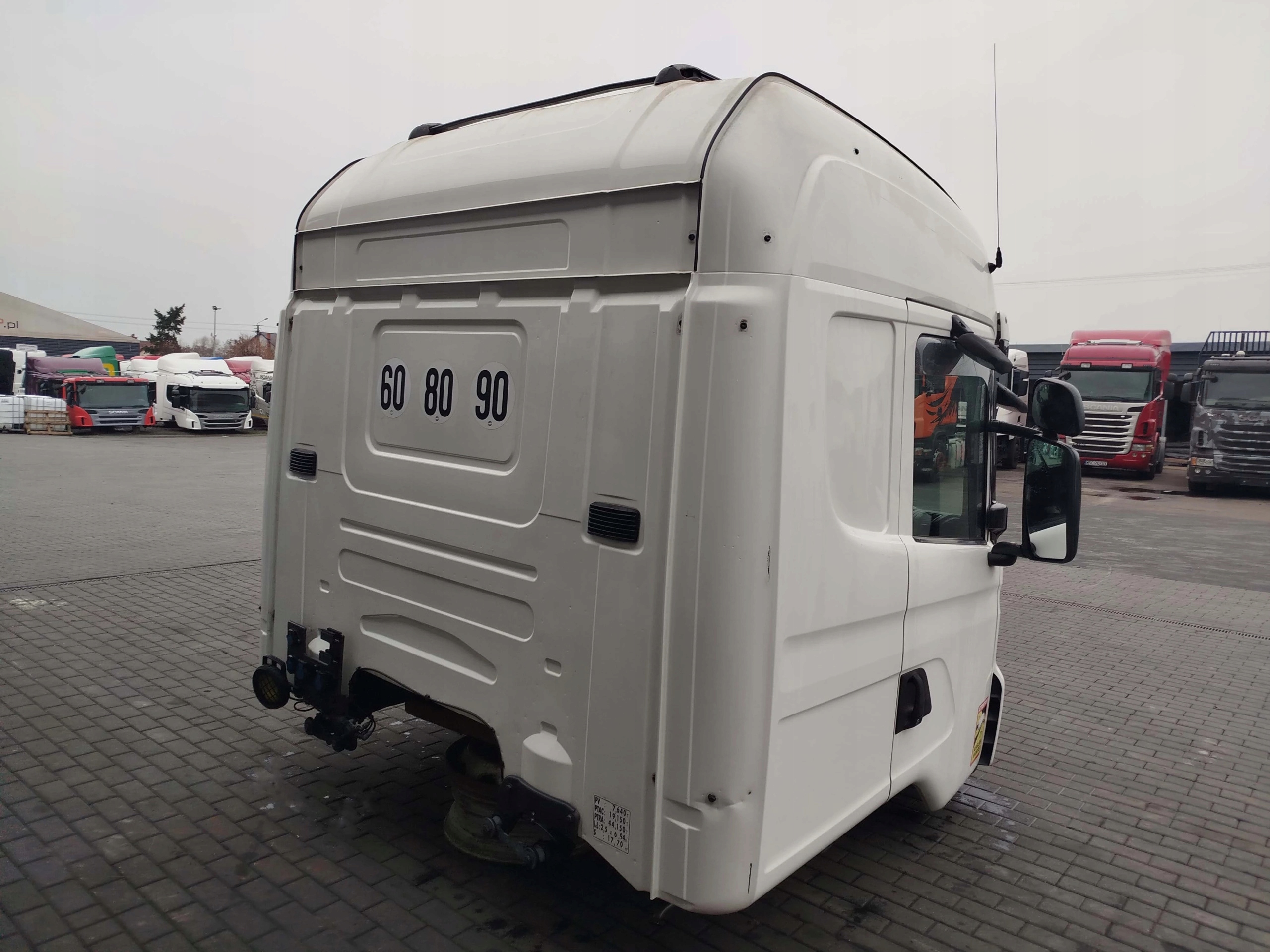 d3c7fbbb004772f441f2ffb438208b5d