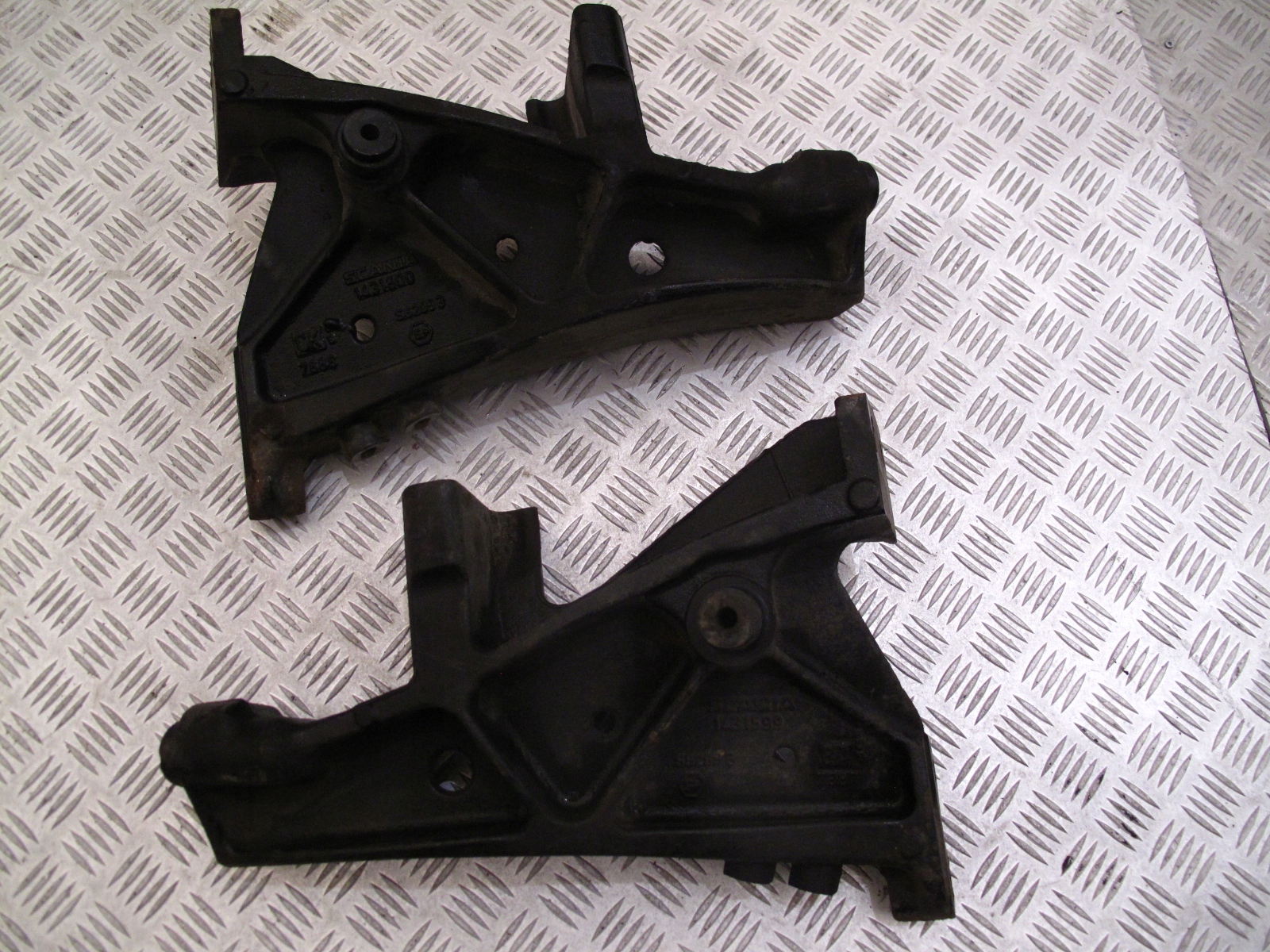 b9e9665f6194fd7f8df4bf3e72b90342