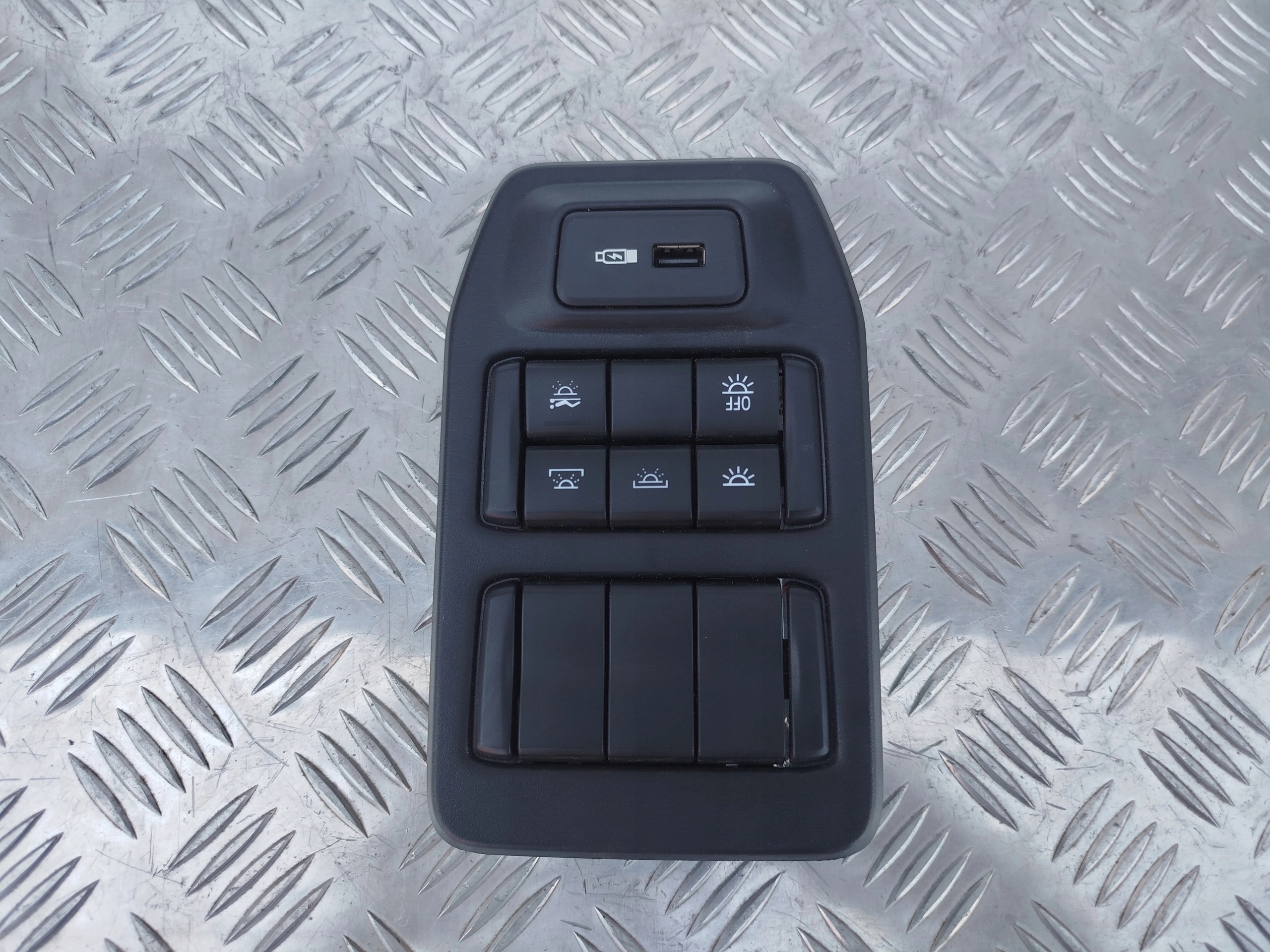 7d0eec8fb224e0ab6e54b14dbbd8d40f