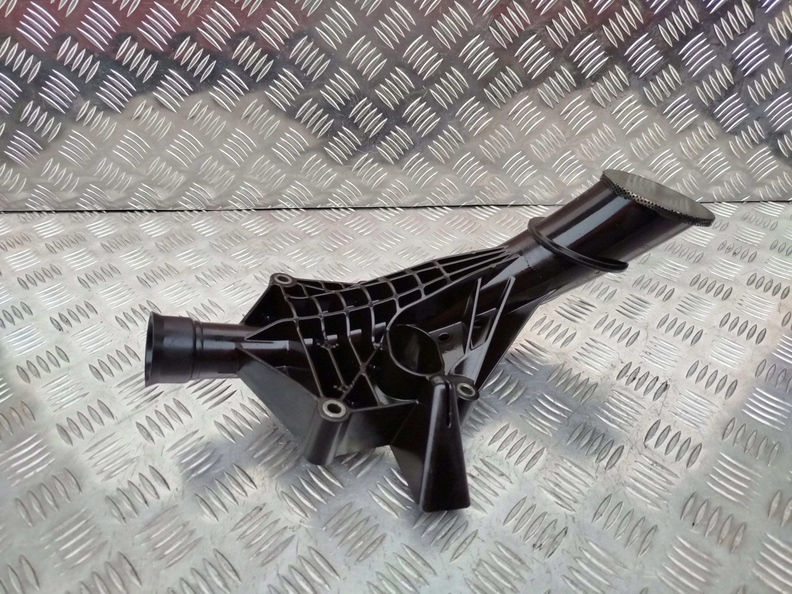 4e9cd6caa2022839f73f7e36951bb51d