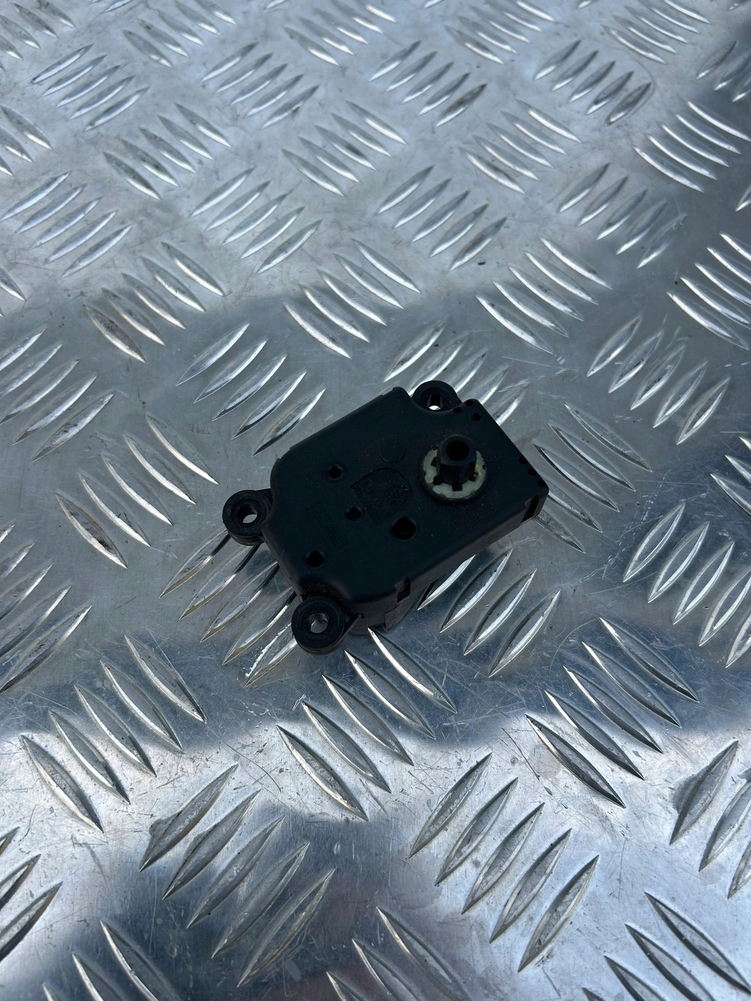 eae41a0e1cb6d5511fb4cba1e07ea152